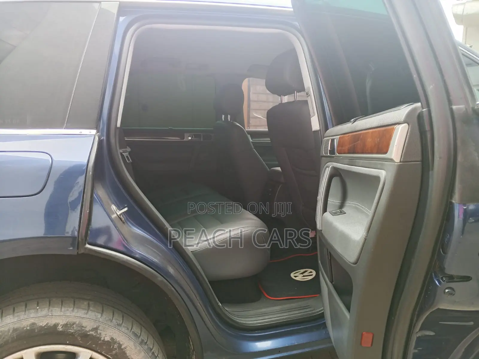 Volkswagen Touareg 2009 Blue