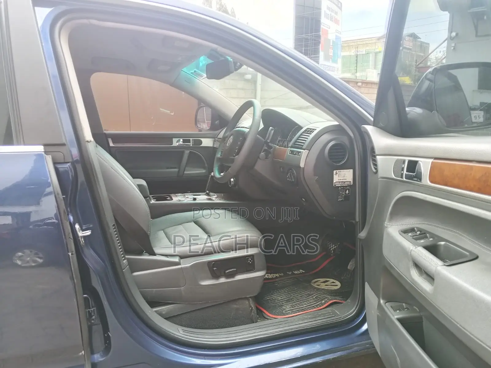 Volkswagen Touareg 2009 Blue