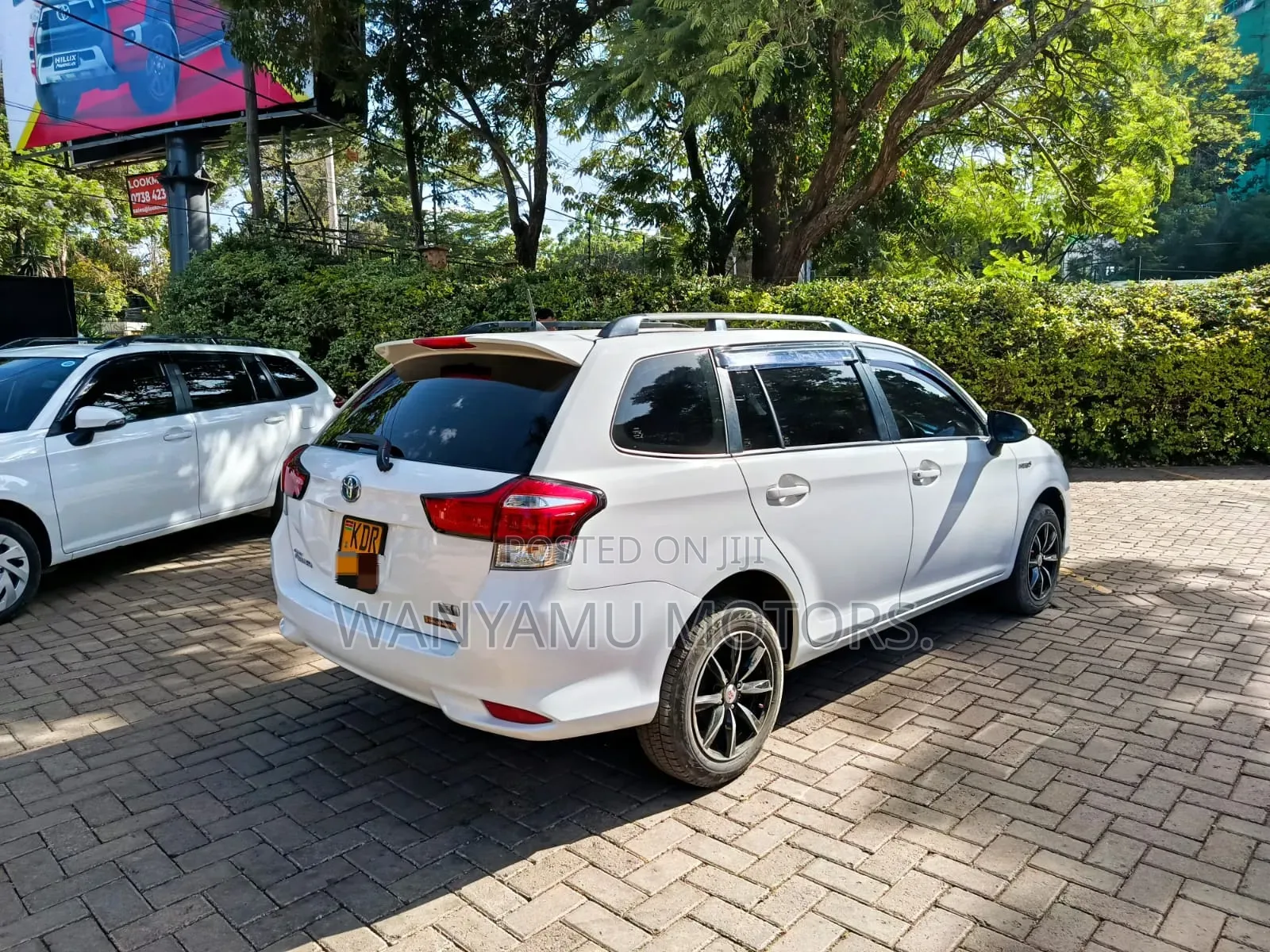 Toyota Corolla Fielder 2018 White