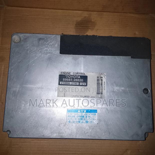 Ecu Toyota Noah, Voxy 89661-28b20 1az