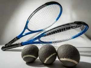 Complete Professional Tennis Kit: 2 Rackets, 3 Balls Carry Bag
