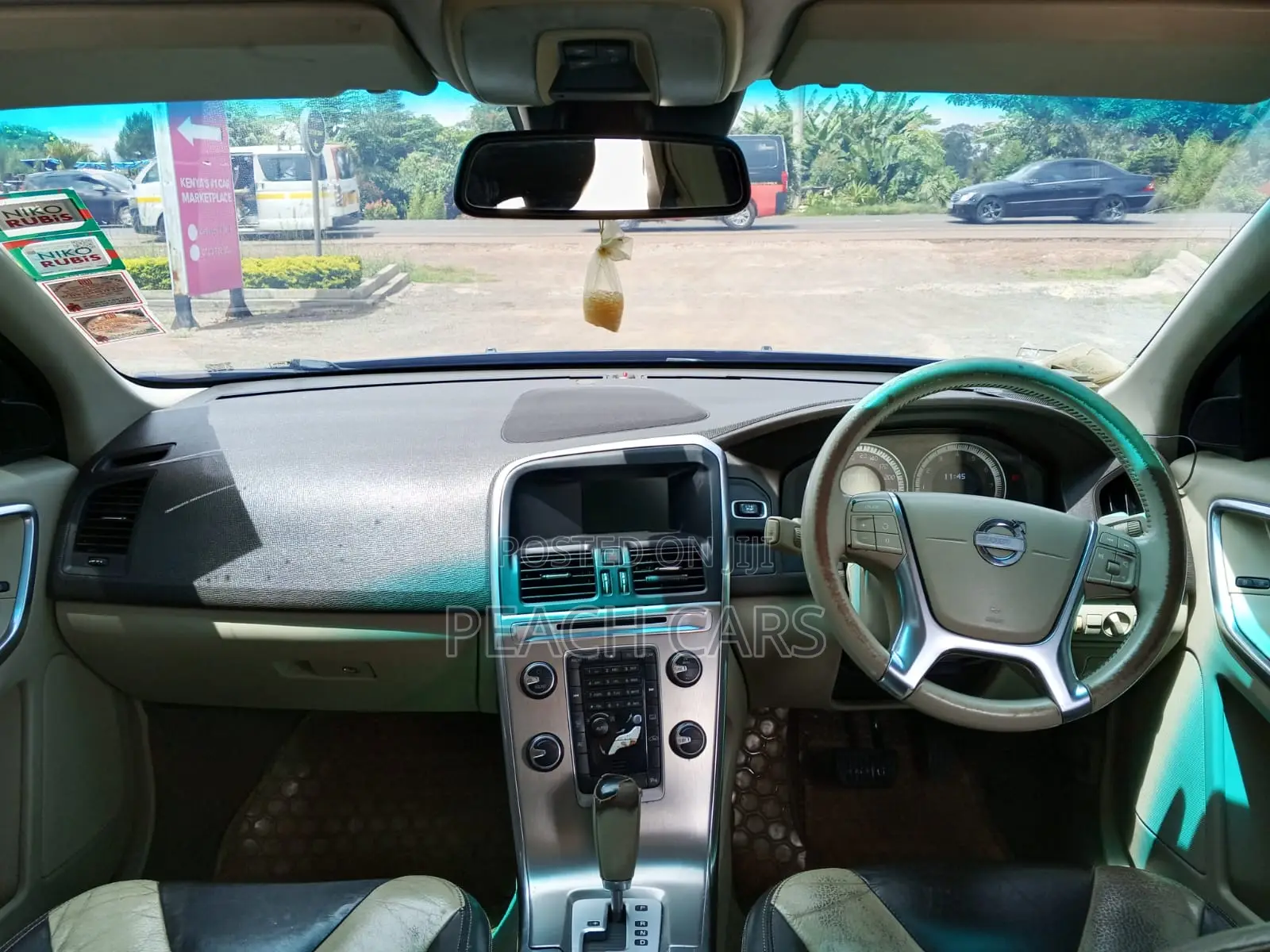 Volvo XC60 2012 Blue