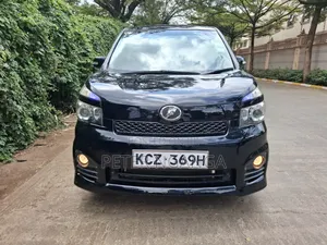 Toyota Voxy 2013 Black