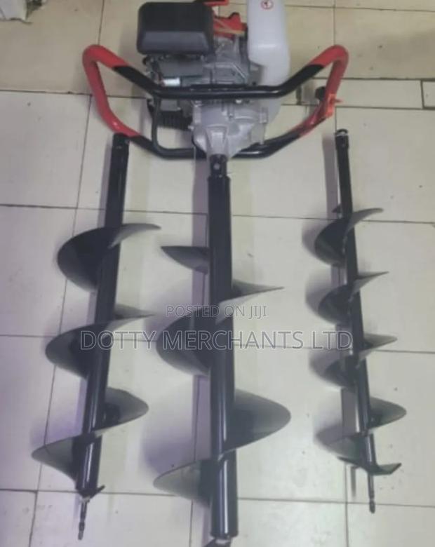 Earth Auger Drilling Machine