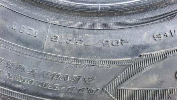 225/75r15 Goodyear - thumbnail 2