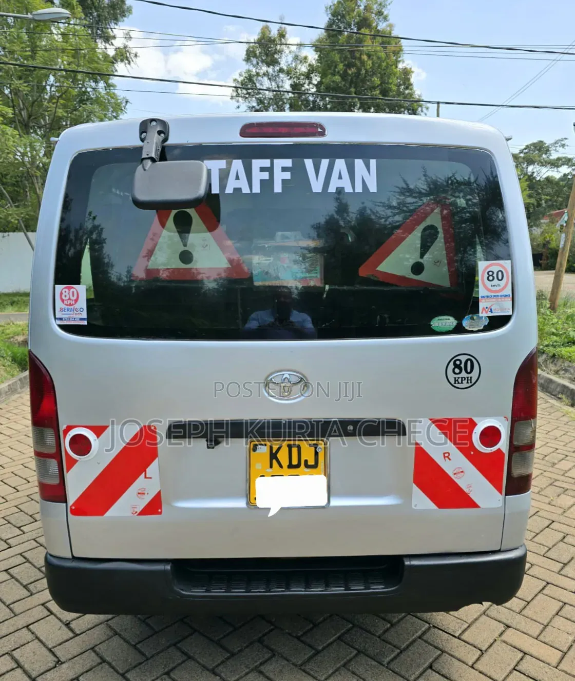 Toyota HiAce 2015 Silver