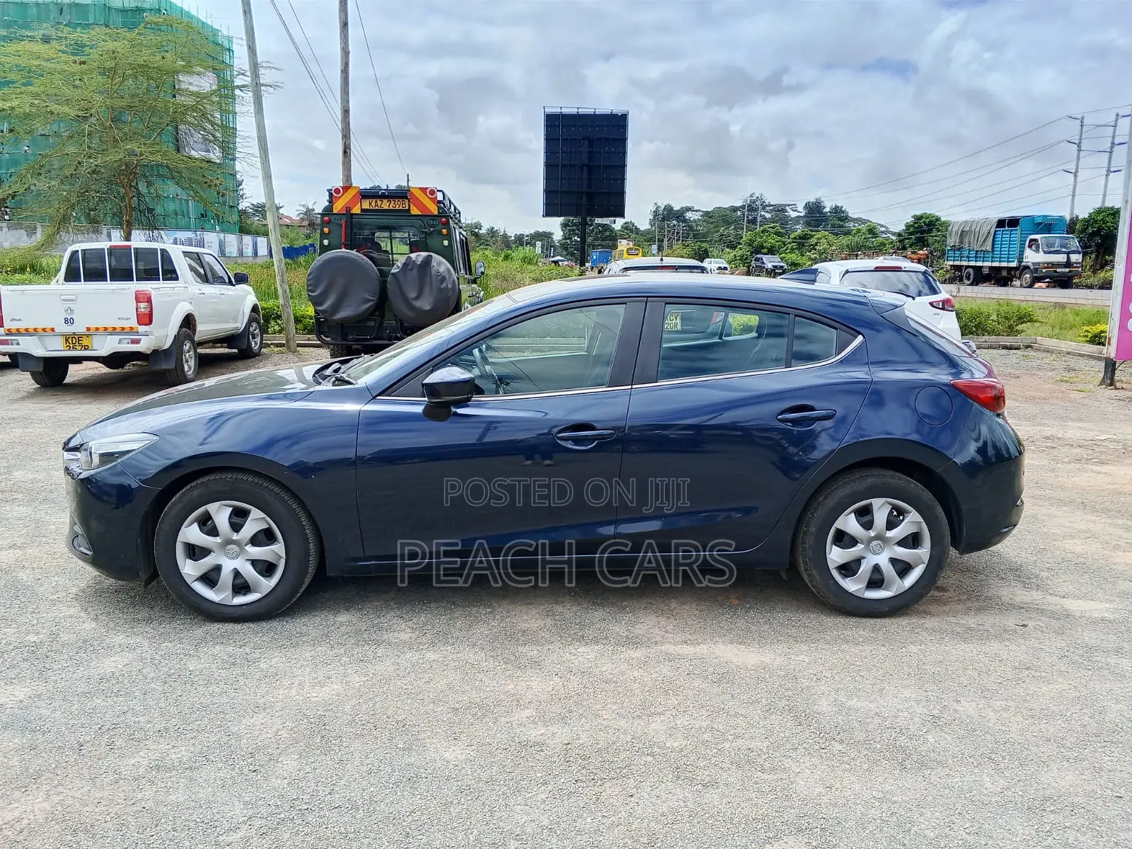 Mazda Axela 2018 Blue