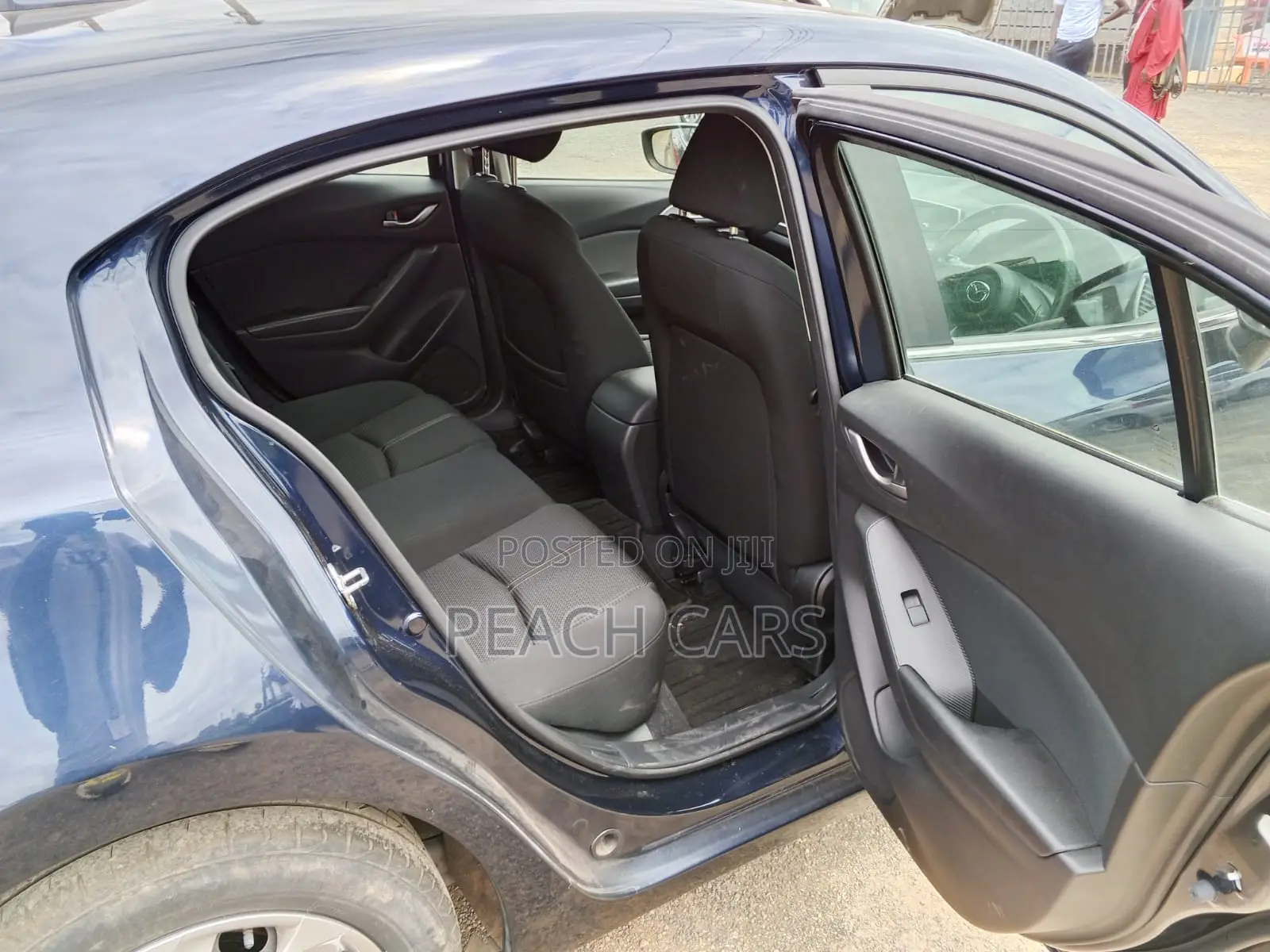 Mazda Axela 2018 Blue