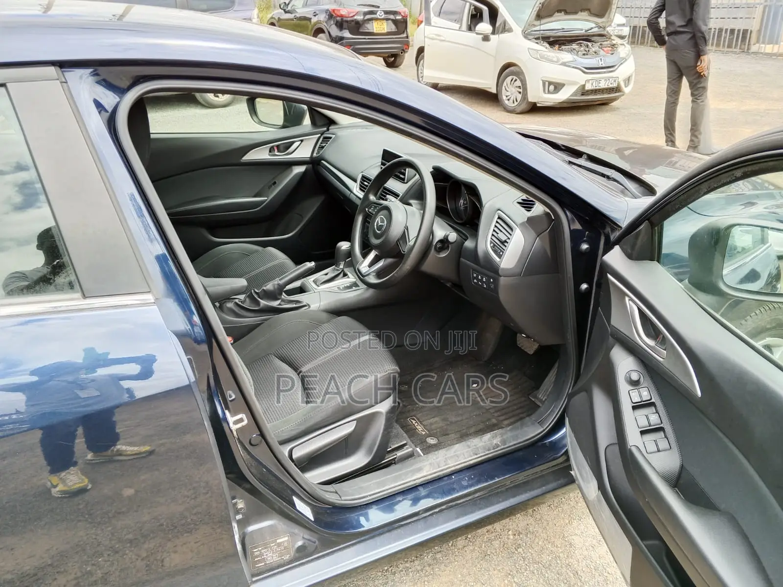 Mazda Axela 2018 Blue