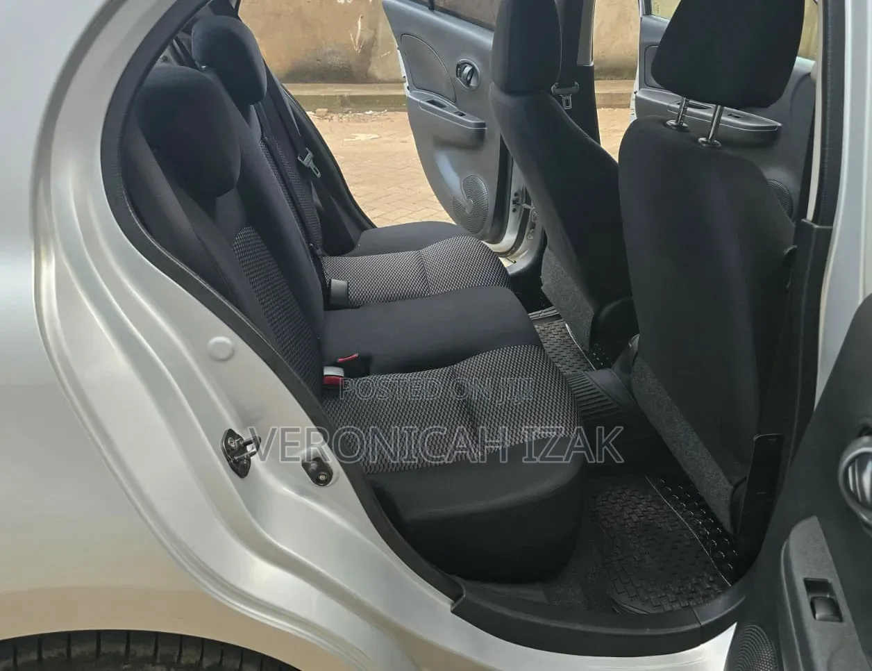 Nissan March 2013 Silver