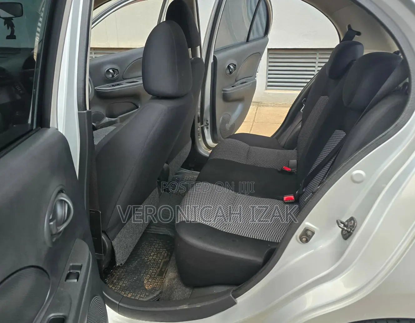 Nissan March 2013 Silver