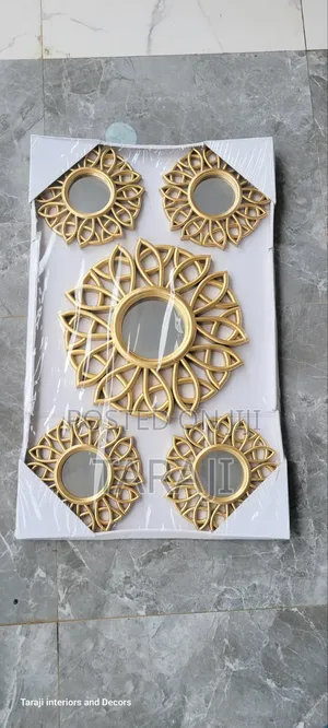 Luxury 5 PCS Glass Wall Art Set With Premium Gold Frames
