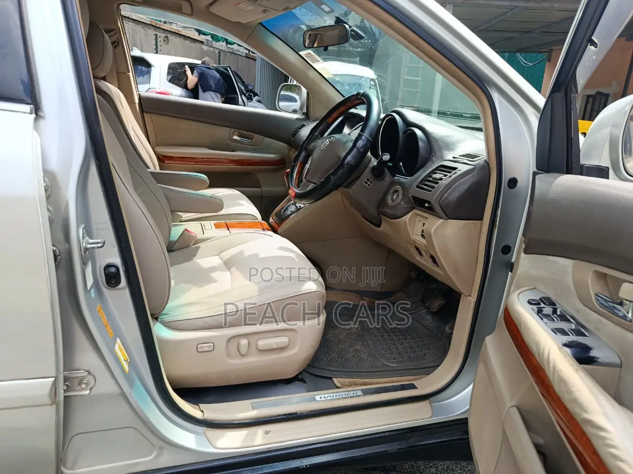 Toyota Harrier 2005 Silver