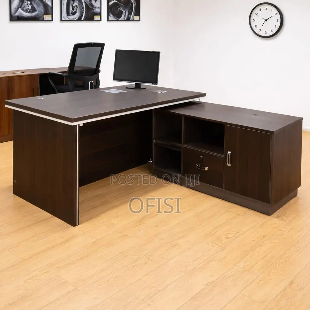 1.6 Meters L-Shaped Desk