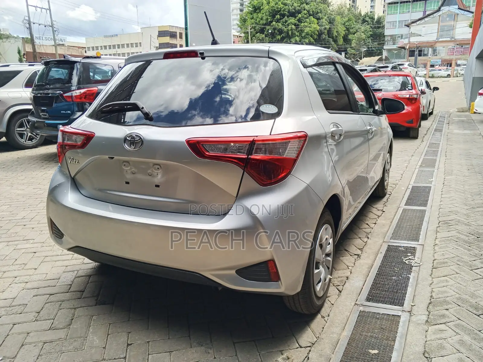 Toyota Vitz 2019 Silver