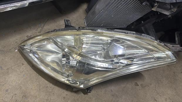 Suzuki Swift 2012 Xenon Headlight