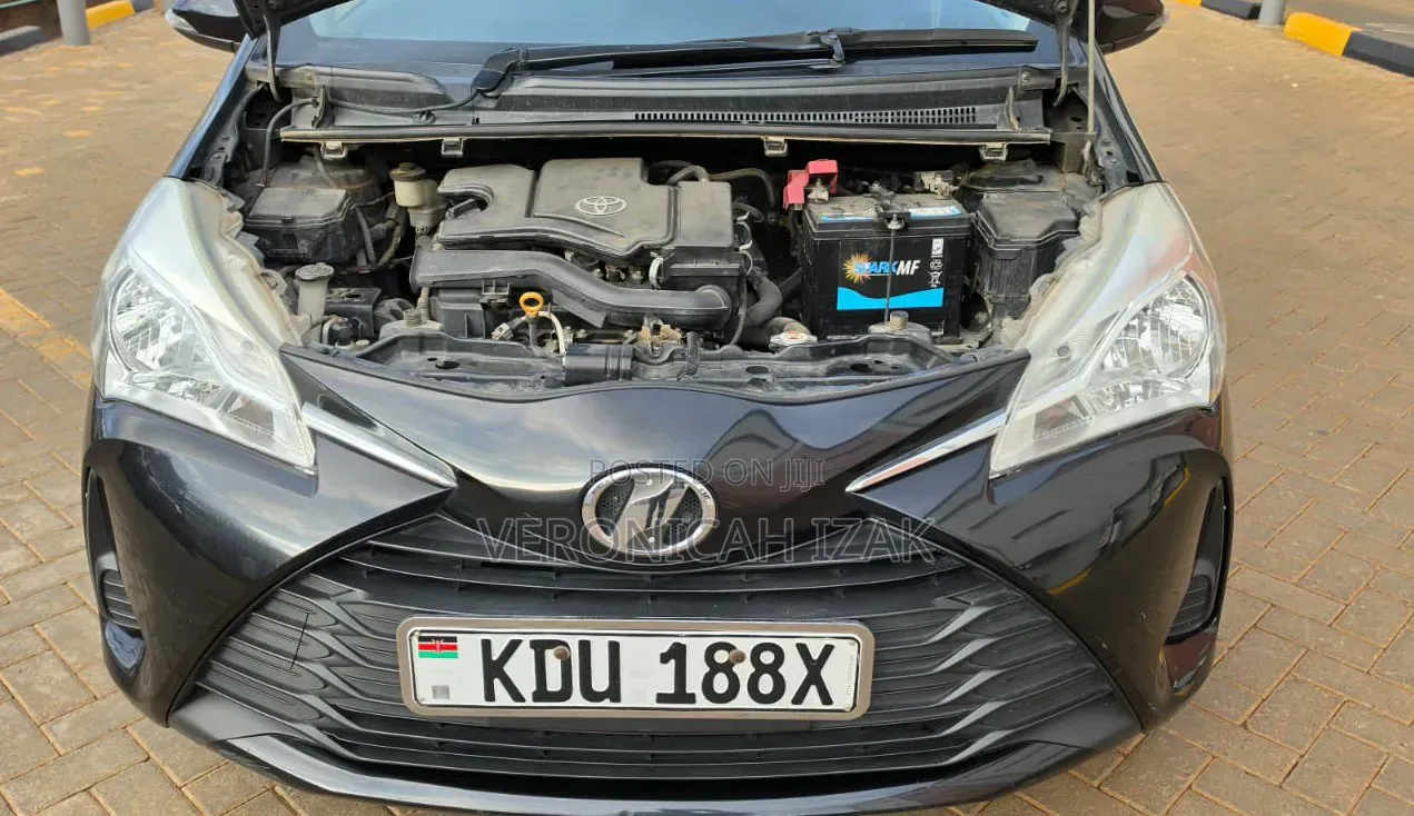 Toyota Vitz 2008 Black