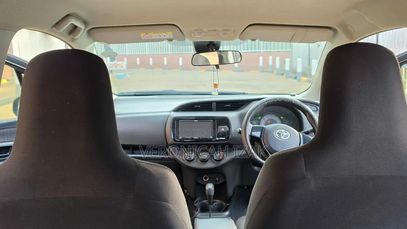Toyota Vitz 2008 Black