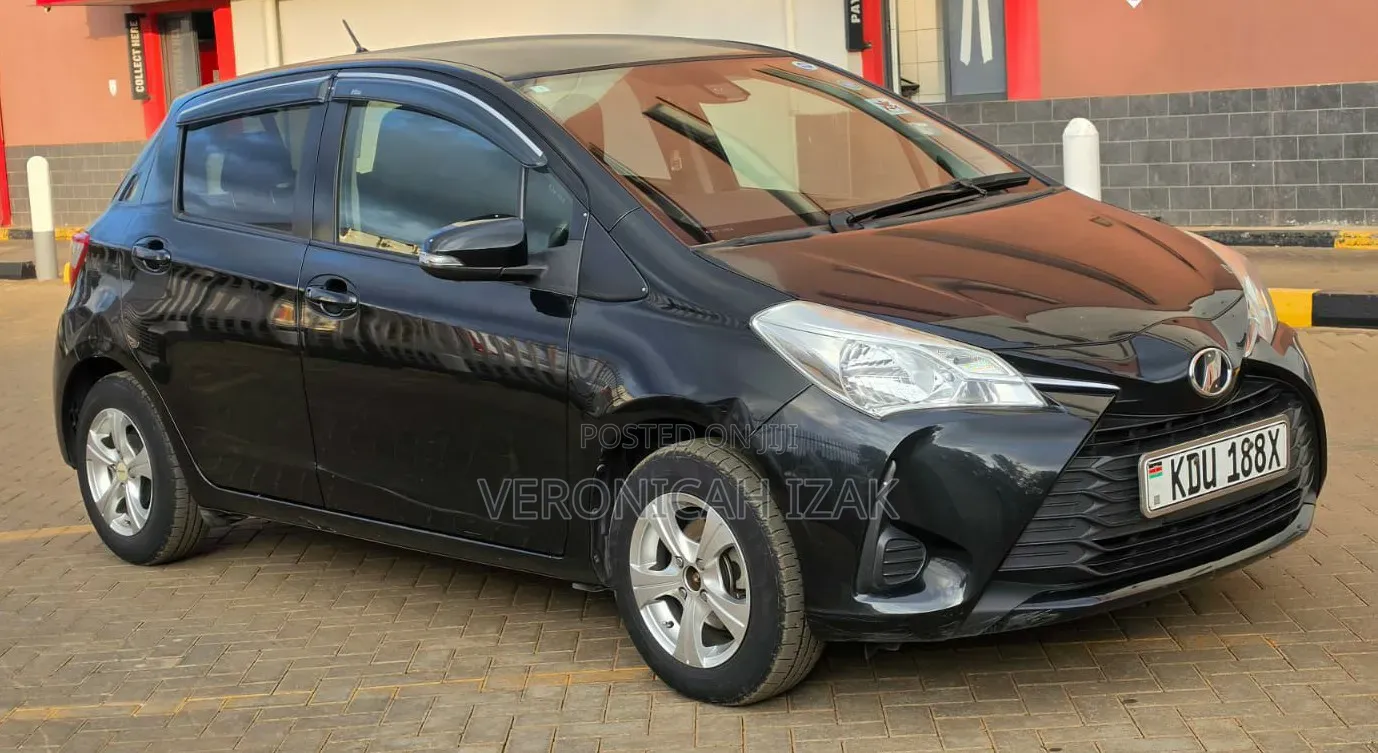 Toyota Vitz 2008 Black