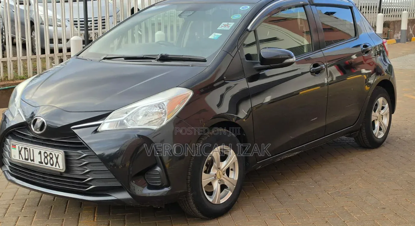 Toyota Vitz 2008 Black