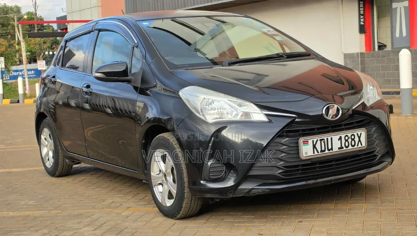 Toyota Vitz 2008 Black