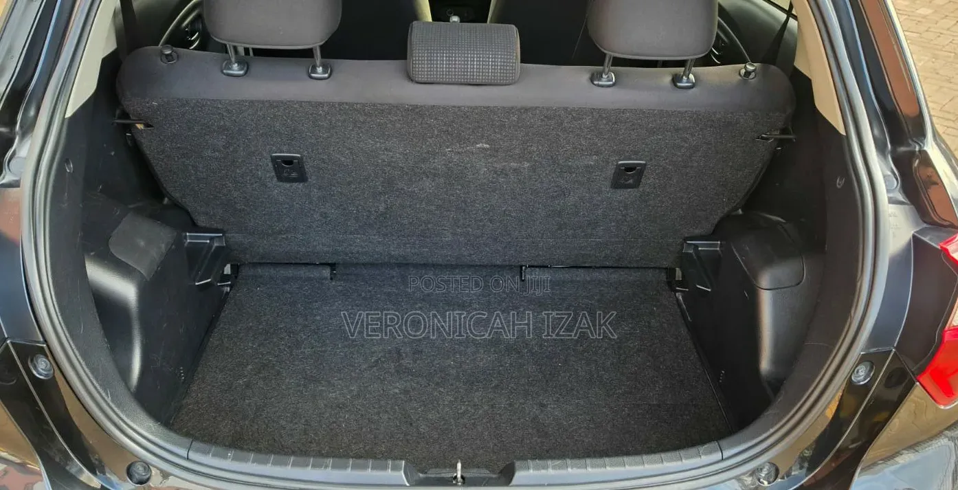 Toyota Vitz 2008 Black