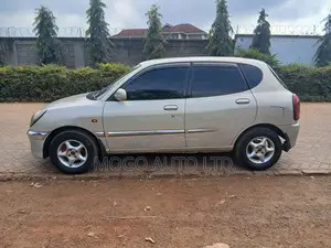 Toyota Duet 2002 Beige