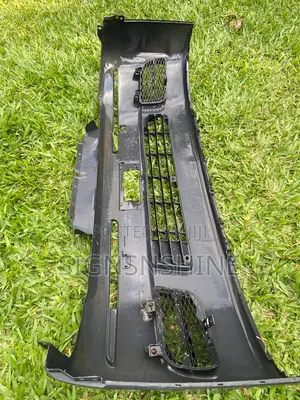 Toyota Hiace 7l Front Bumper
