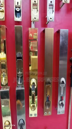 Flush Bolt