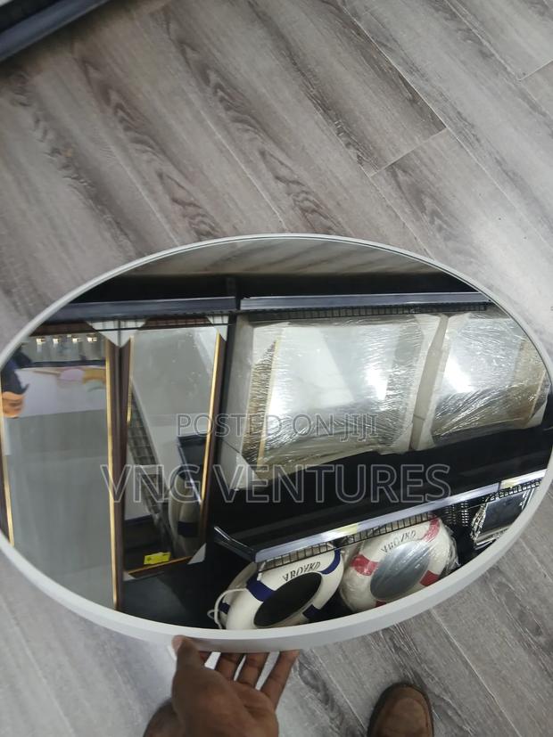 Contemporary Round Mirror - thumbnail 3