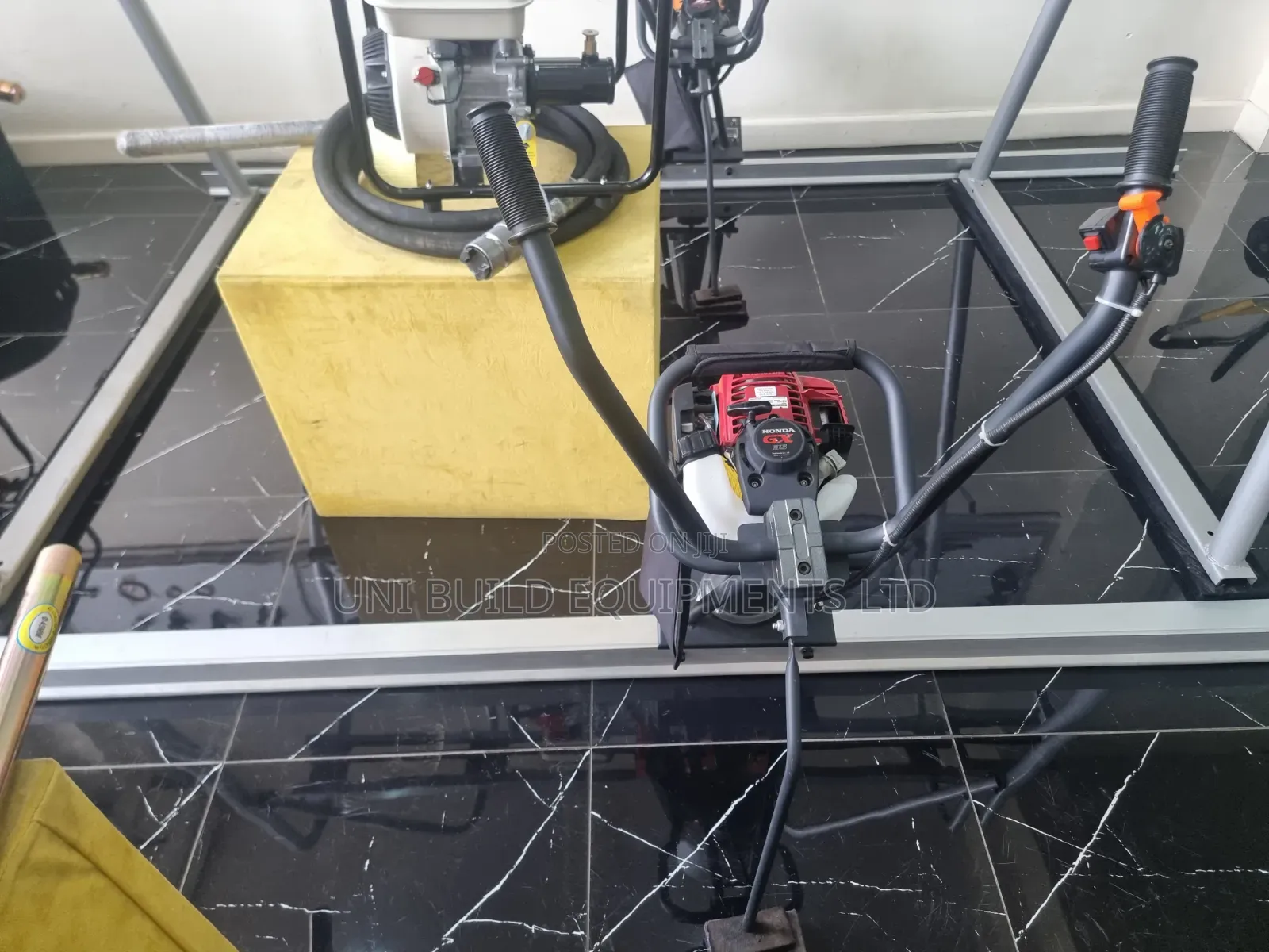Screeding Machine