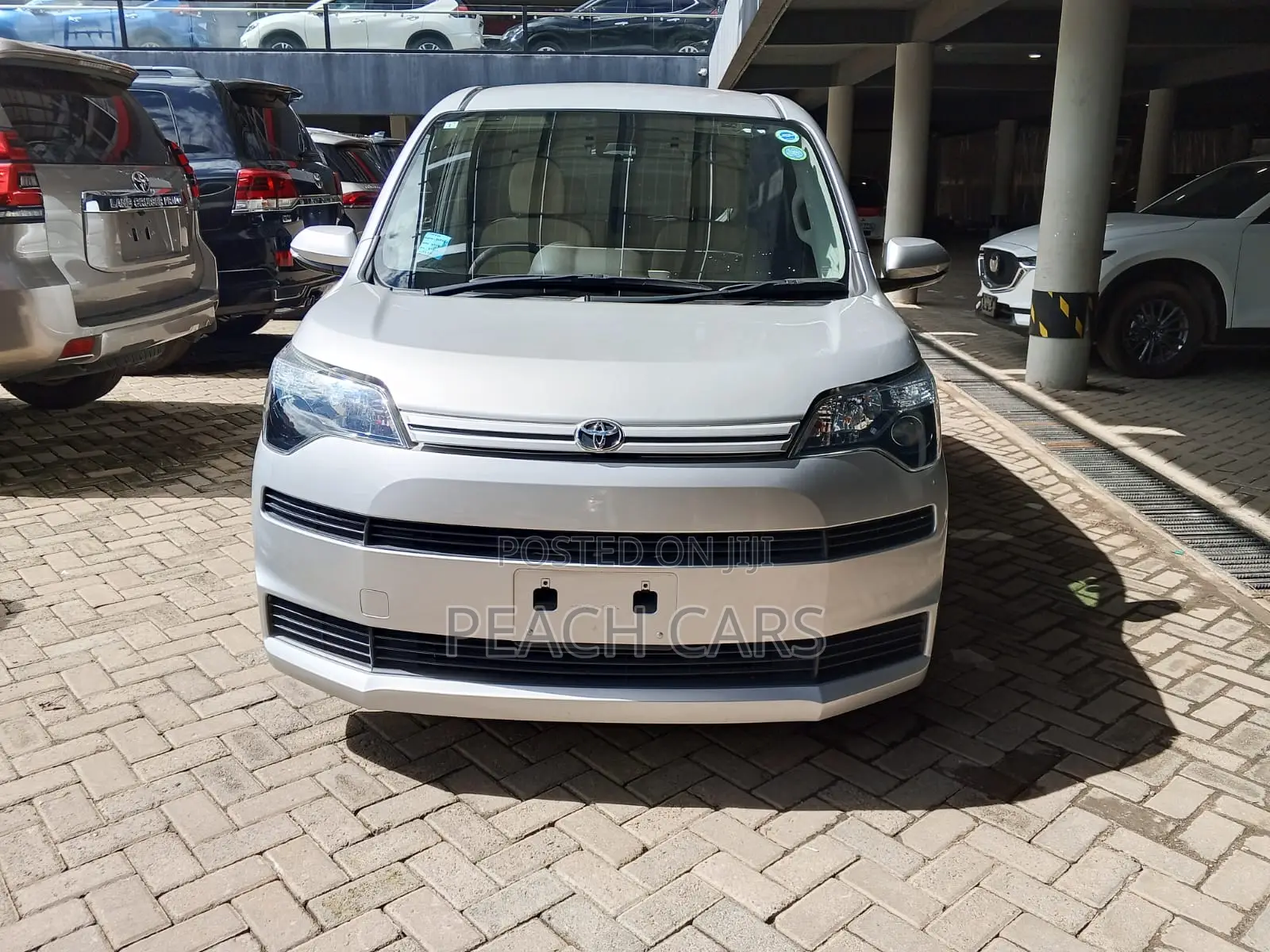 Toyota Spade 2019 Silver