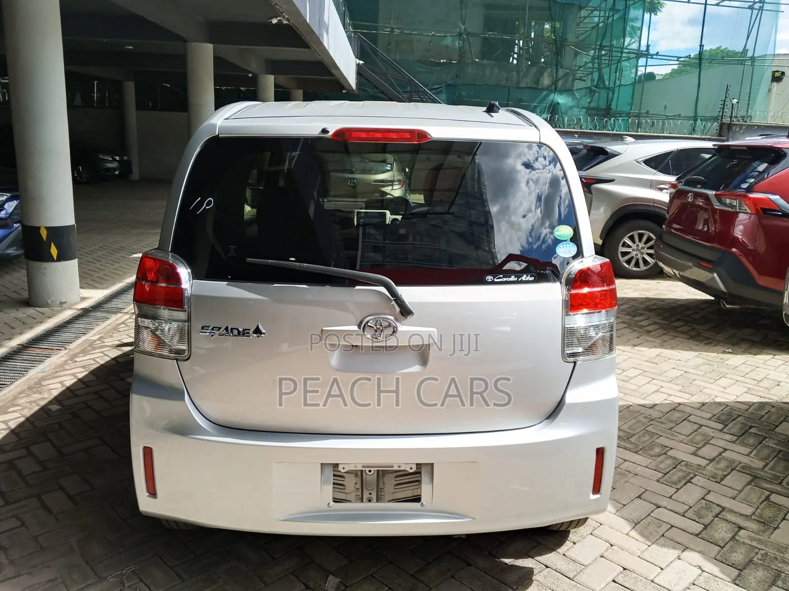 Toyota Spade 2019 Silver