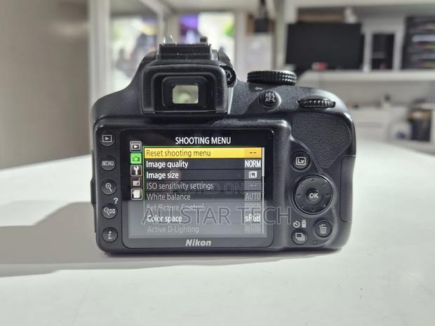 Nikon D3400 With 18-70mm F/3.5 - thumbnail 2