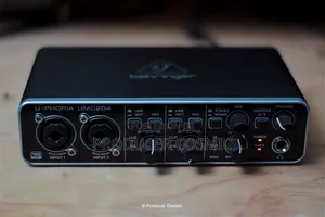 Behringer Umc204hd – 2x4 Usb Audio Interface With Midas Preamps