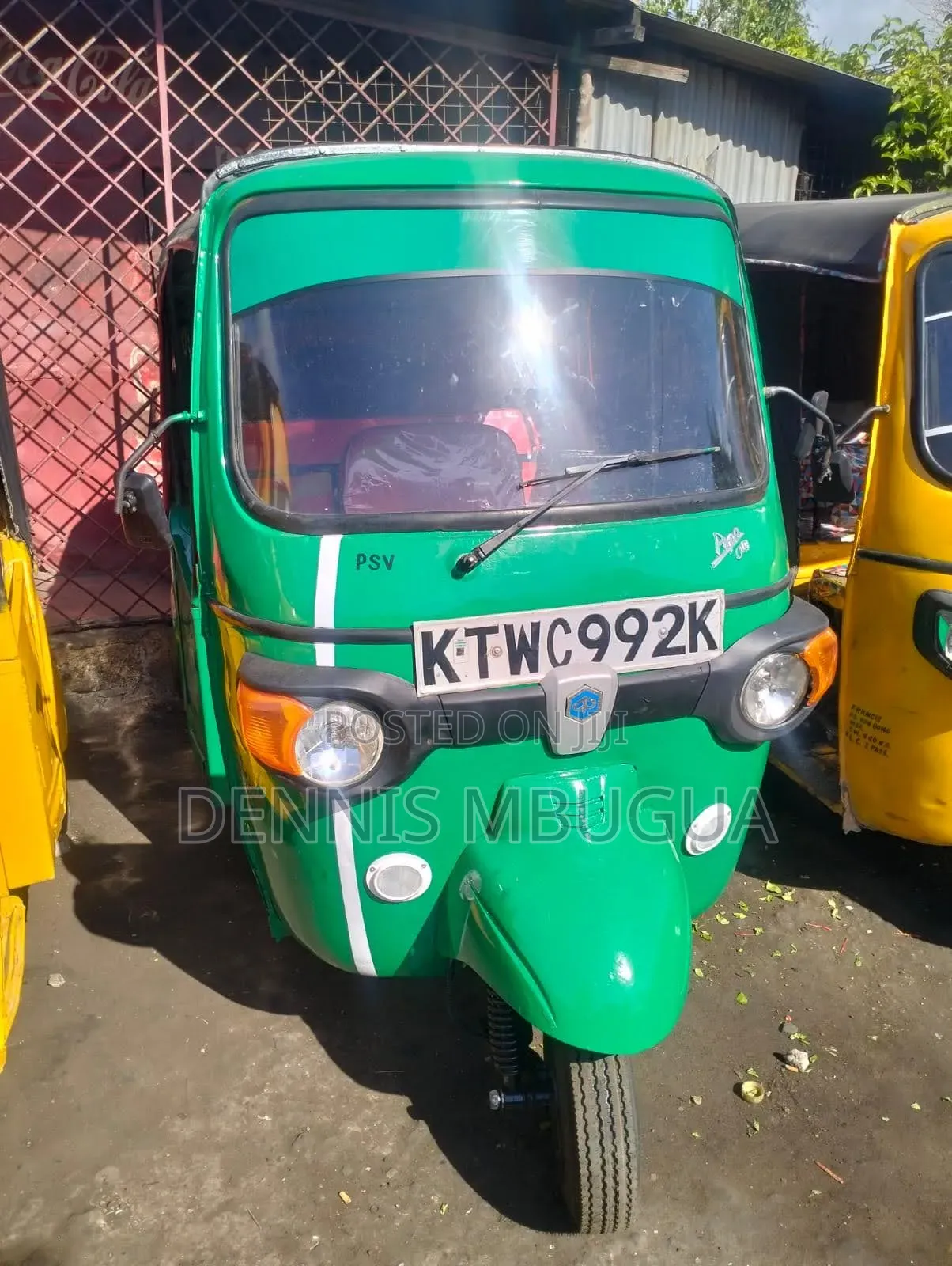 Piaggio 2021 Green