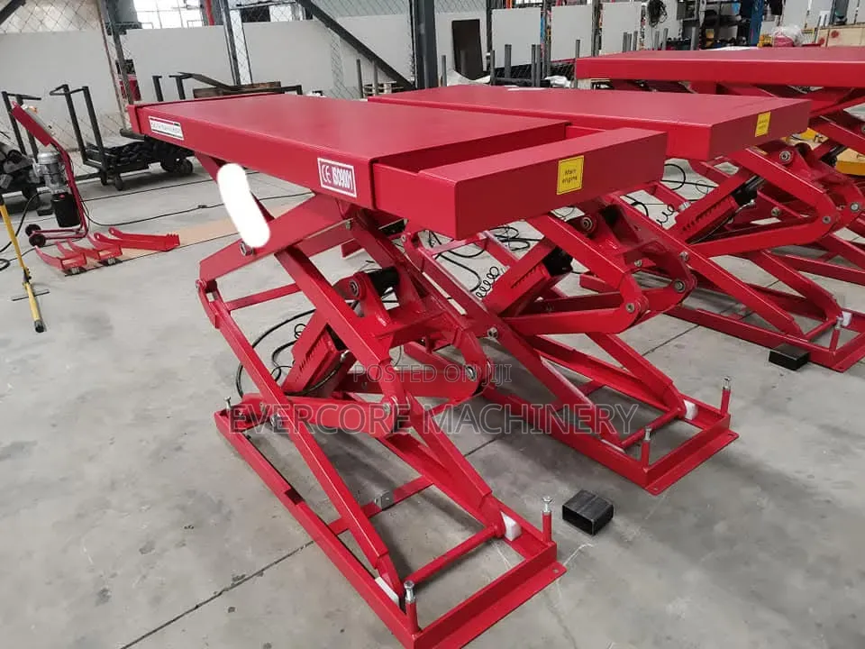 Commercial Highrise 1.9m Rise Vehicle Scissor Lift.