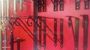 Black Shelves Bracket High Quality