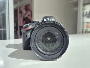 Nikon D3200 With 18-70mm F/3.5
