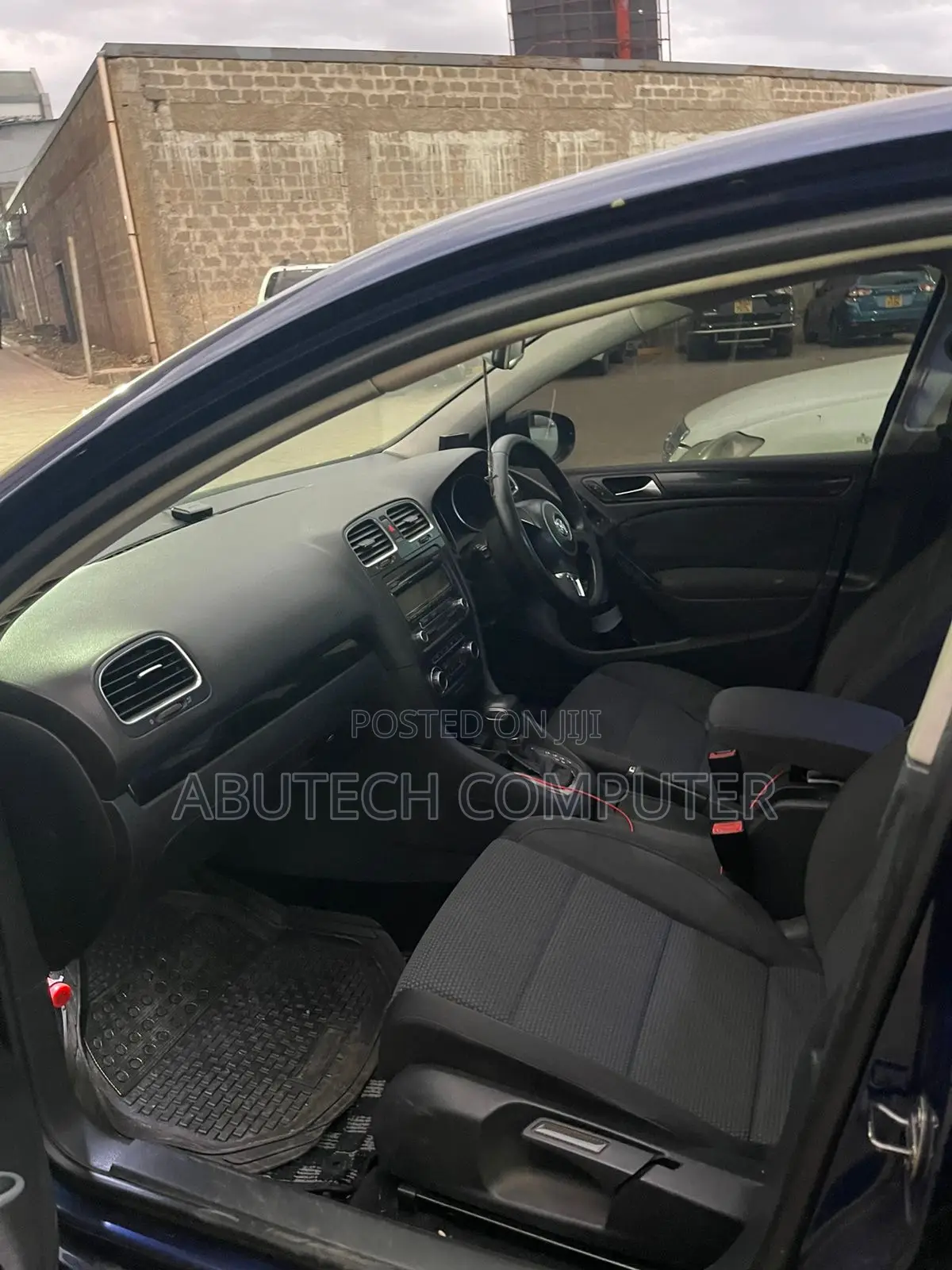 Volkswagen Golf 2010 Blue