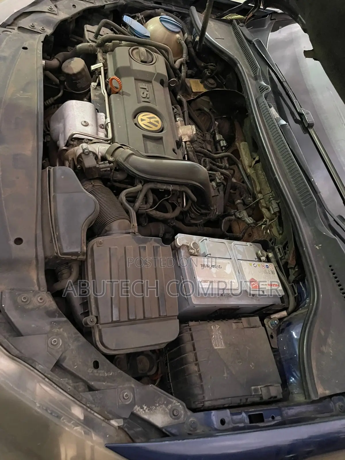 Volkswagen Golf 2010 Blue