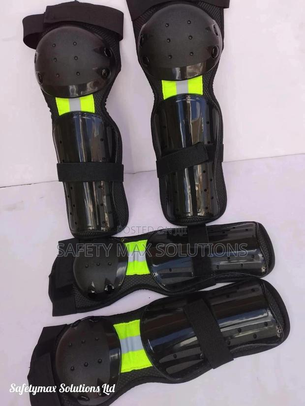 Reflective Knee And Elbow Guard - thumbnail 2