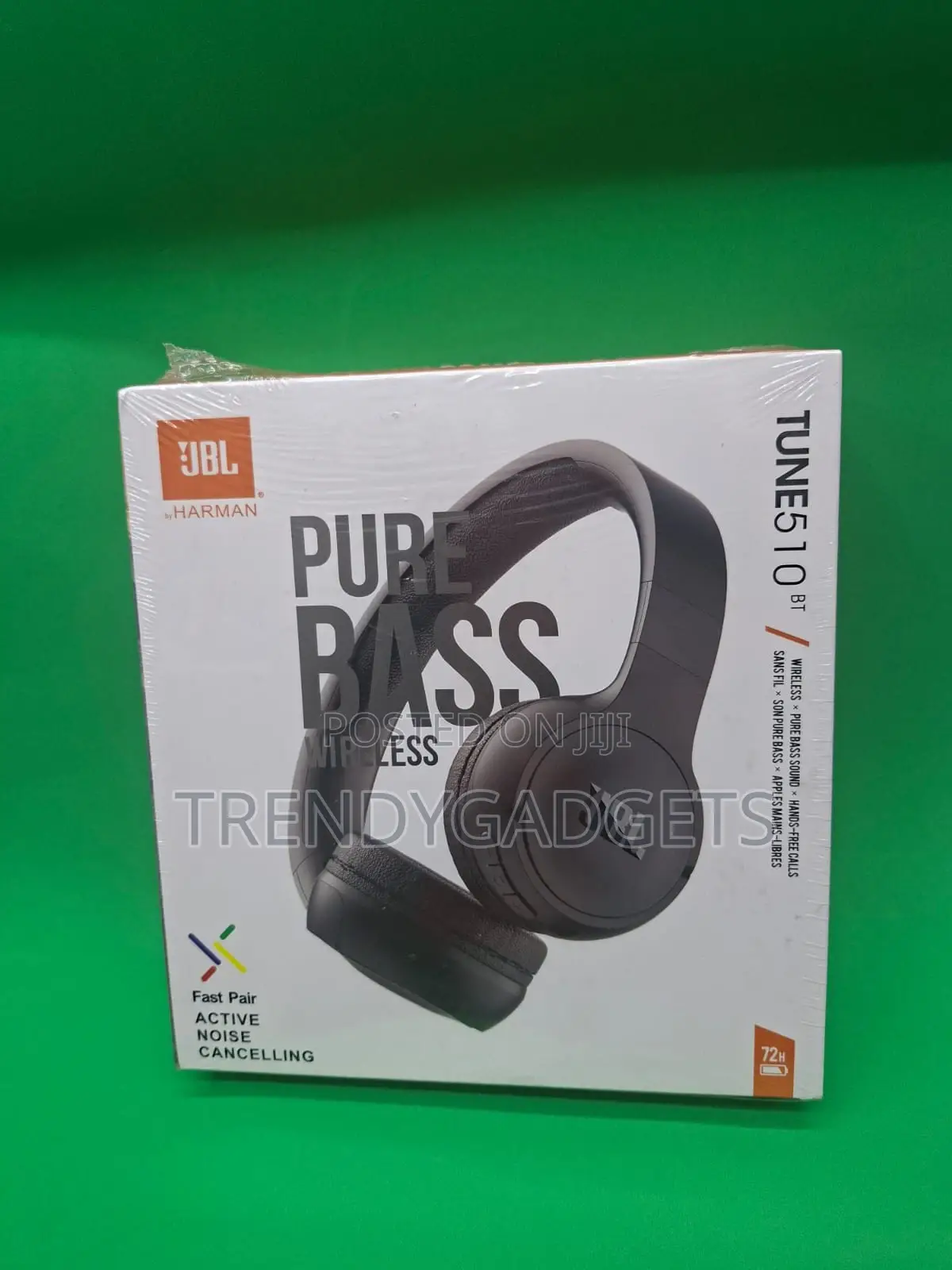 JBL Tune 510bt on-Ear Headphones With Hands-Free Calls