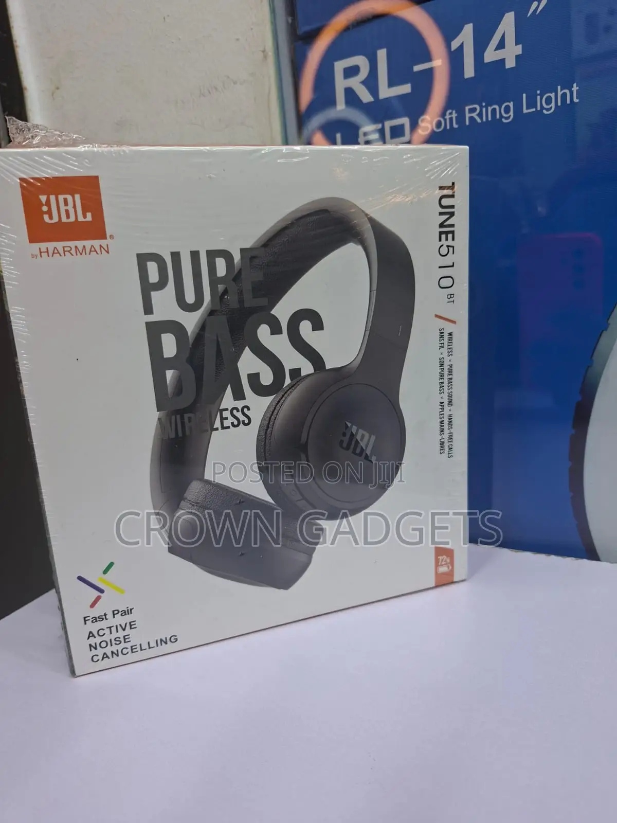 JBL Tune 510bt on-Ear Headphones With Hands-Free Calls