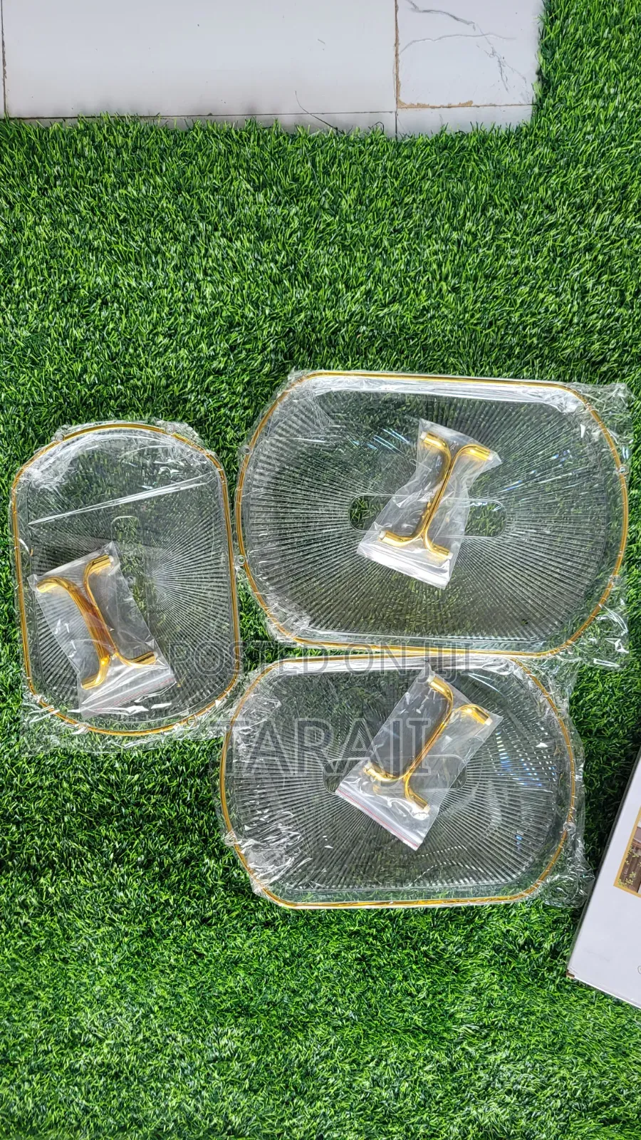 Luxury 3-Piece Acrylic Serving Tray Set With Elegant Gold Handles