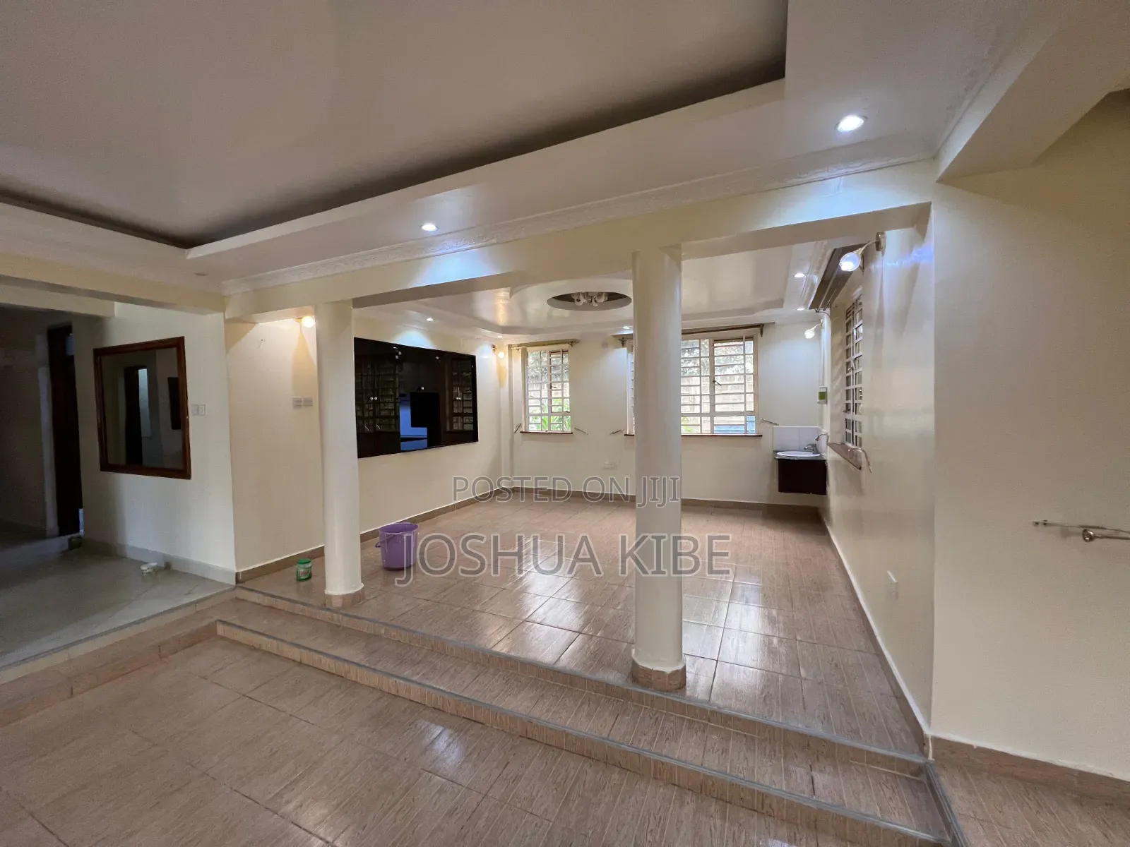 5bdrm House in Membley Estate for rent