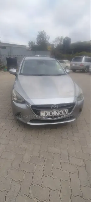 Mazda Demio 2014 Silver