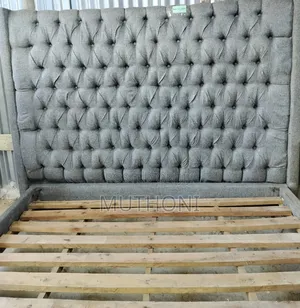 Grey 6*6 Chester Bed