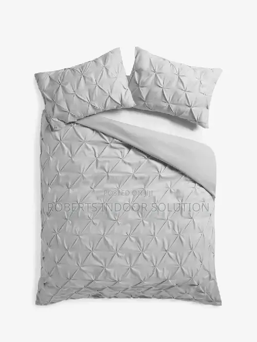 Majestic Pinch Pleat Cross Duvet Cover