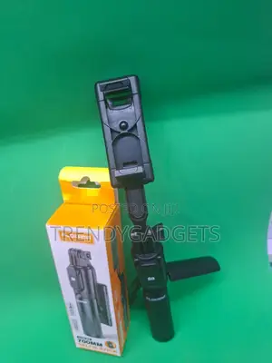 Plokama Live- Selfie Stick Tripod With Led Fill Light